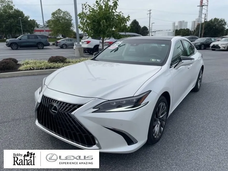 2025 Lexus ES 350 Ultra Luxury photo 1