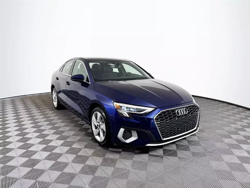 2024 Audi A3 Premium 40 TFSI photo 1