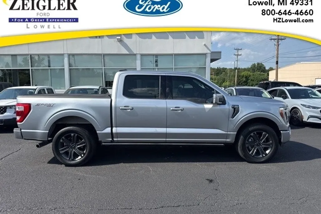 2023 Ford F-150 Lariat photo 1