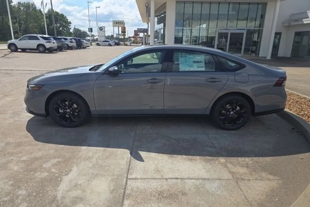 2025 Honda Accord 1.5T SE photo 1