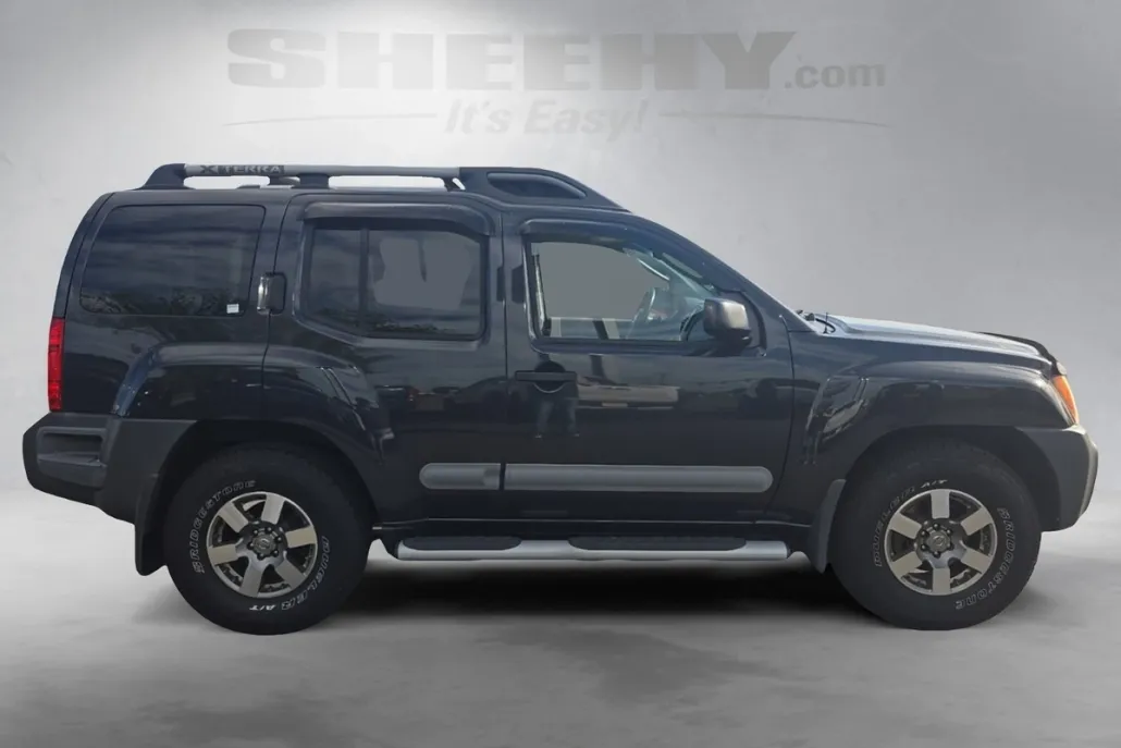 2012 Nissan Xterra PRO-4X photo 1