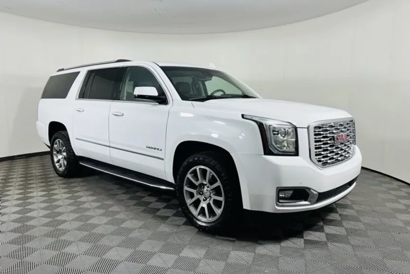 2020 Gmc Yukon XL Denali photo 1