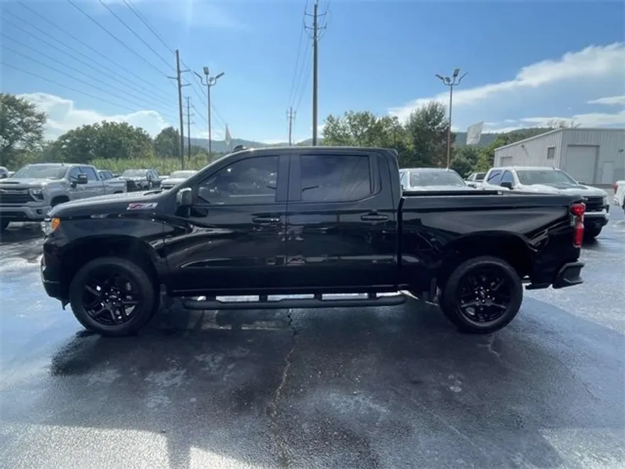 2023 Chevrolet Silverado 1500 RST photo 1