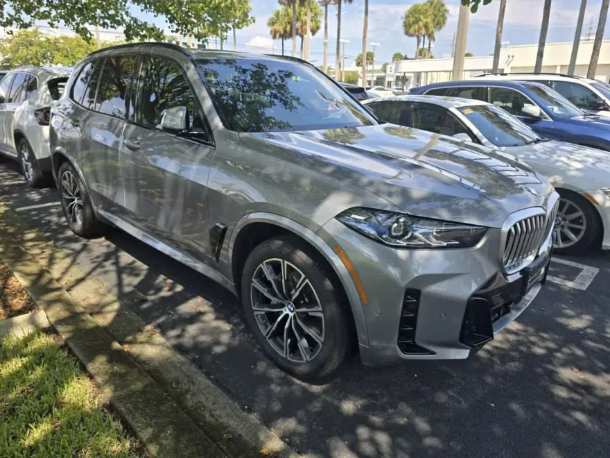 2025 Bmw X5 xDrive40i photo 1