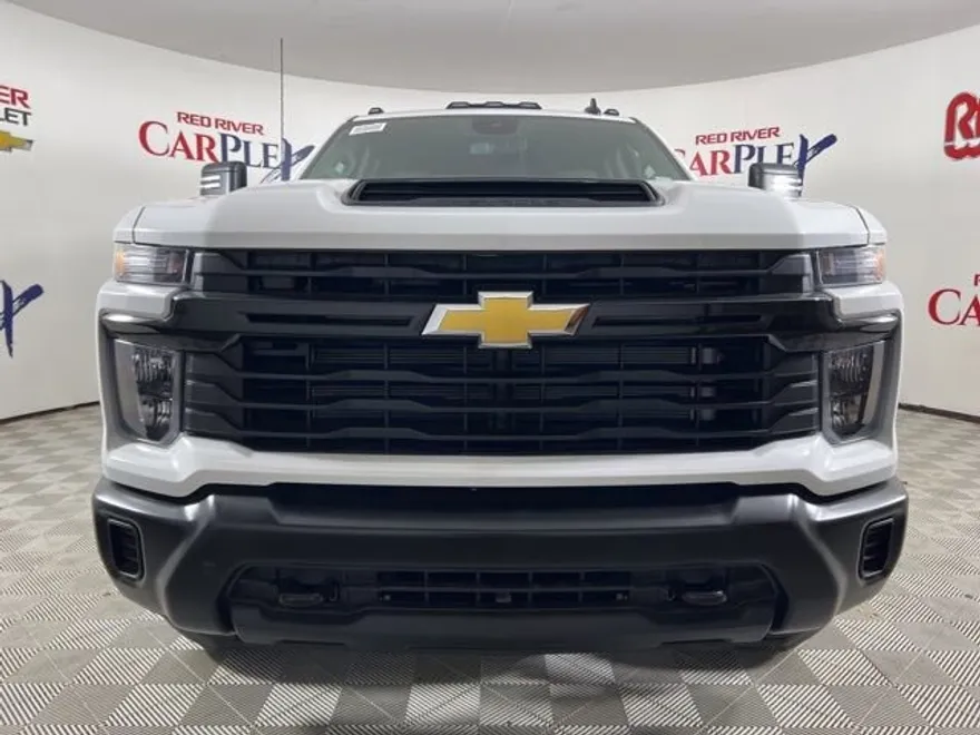 2025 Chevrolet Silverado 2500HD photo 1