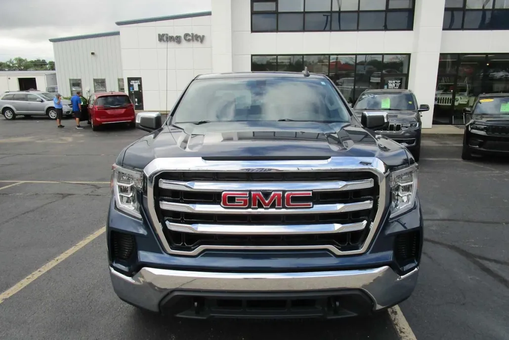2020 Gmc Sierra 1500 SLE photo 1