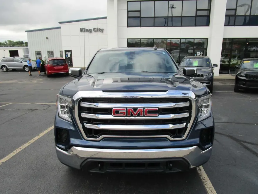 2020 Gmc Sierra 1500 SLE photo 1