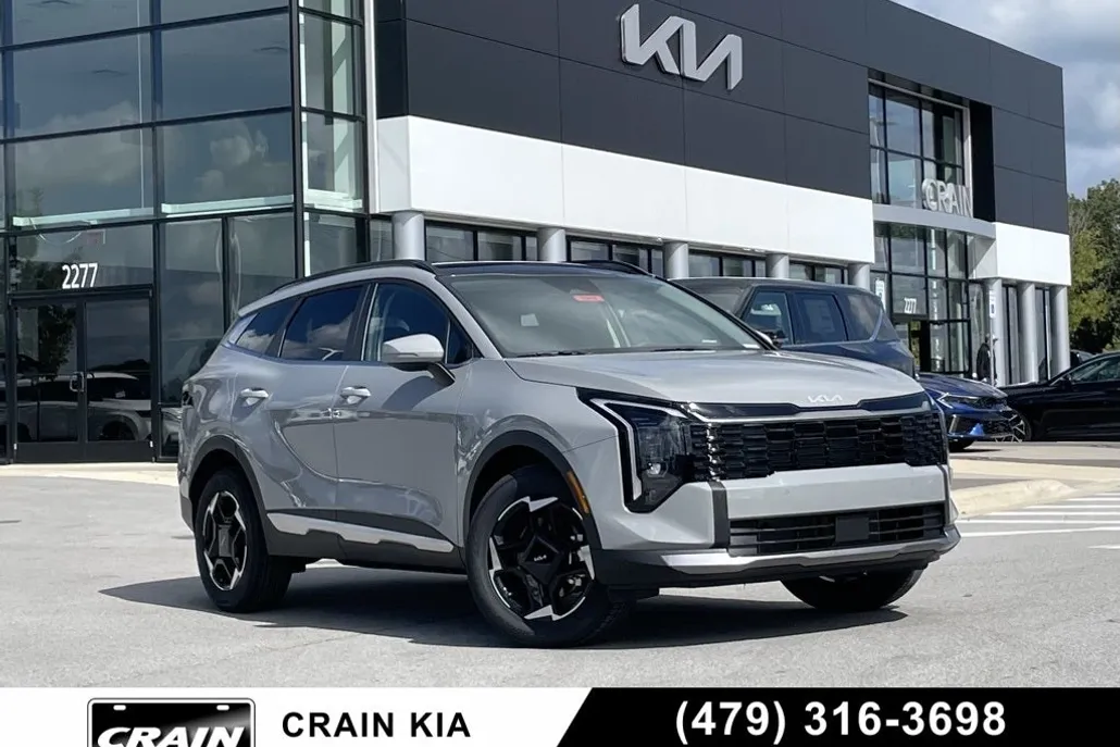 2026 Kia Sportage EX photo 1