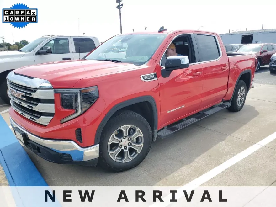 2025 Gmc Sierra 1500 SLE photo 1