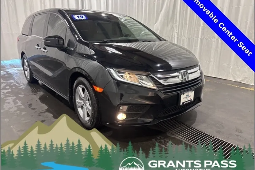 2019 Honda Odyssey EX-L photo 1
