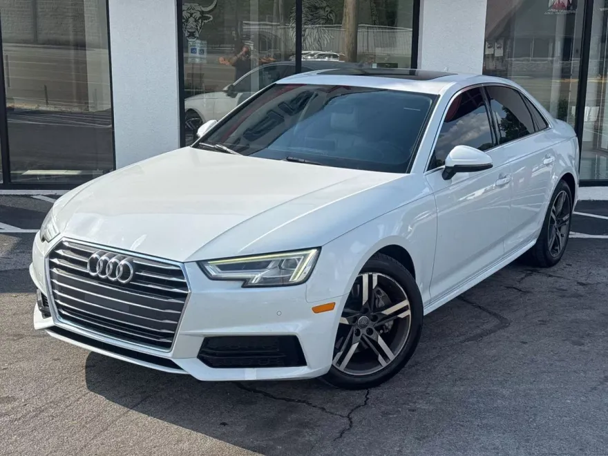 2017 Audi A4 2.0T Premium Plus photo 1