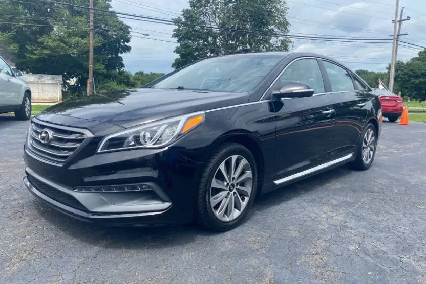 2015 Hyundai Sonata Sport photo 1