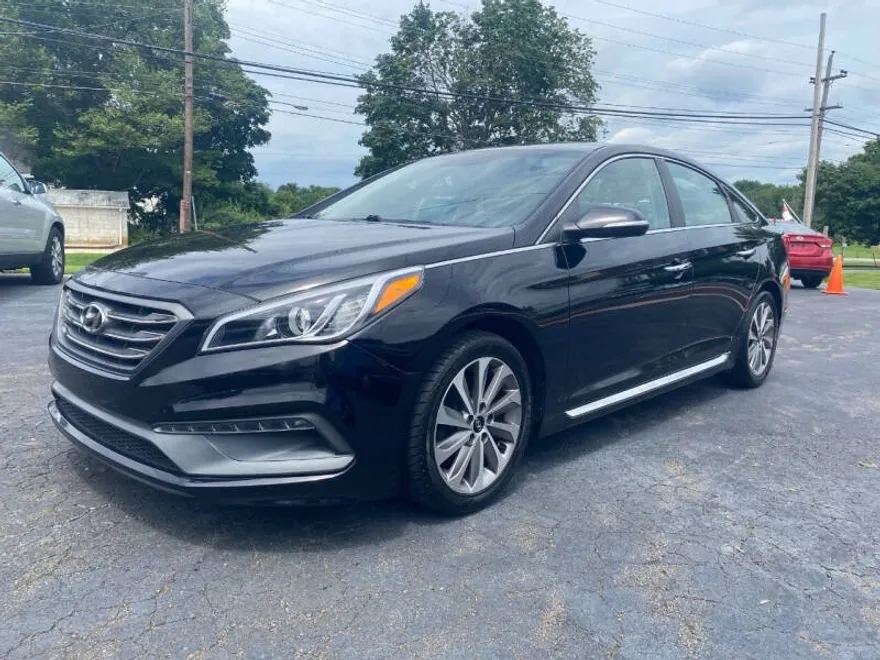 2015 Hyundai Sonata Sport photo 1
