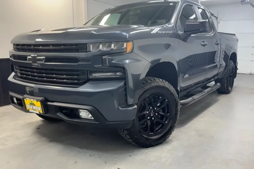 2019 Chevrolet Silverado 1500 RST photo 1