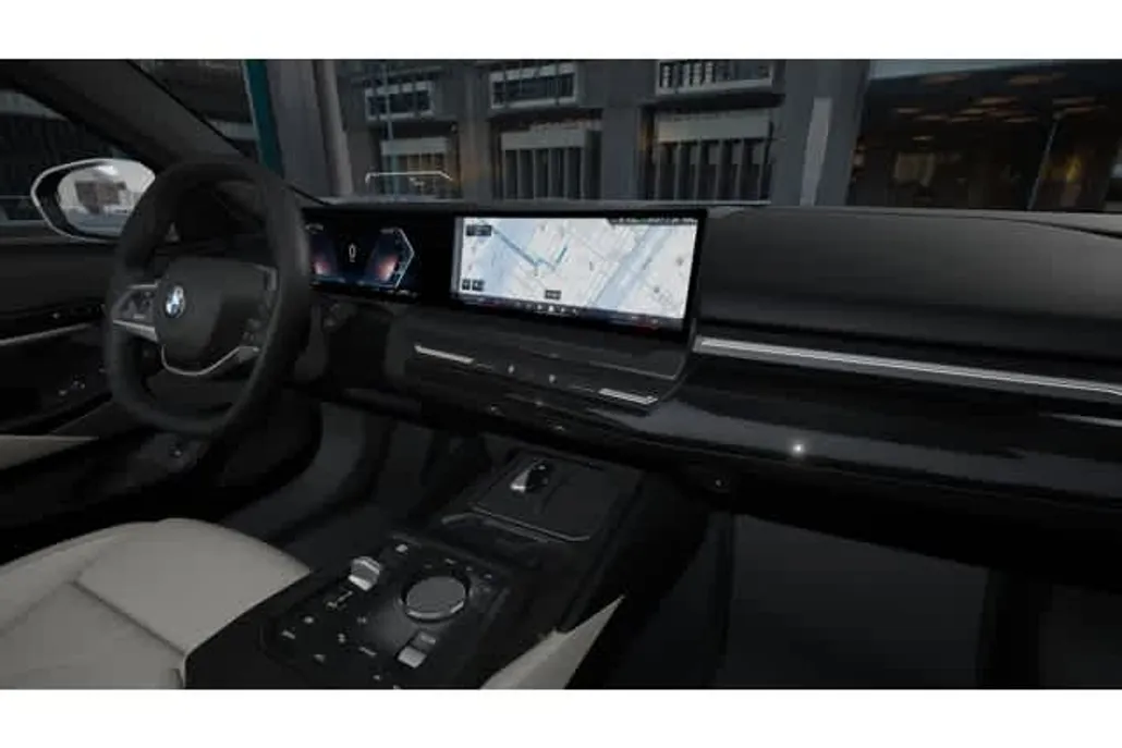 2025 Bmw 530i photo 1