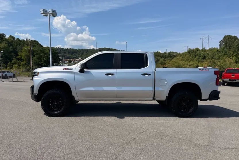 2019 Chevrolet Silverado 1500 LT Trail Boss photo 1