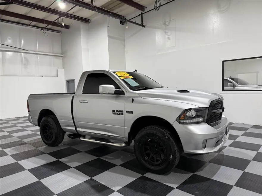 2017 Ram 1500 Sport photo 1