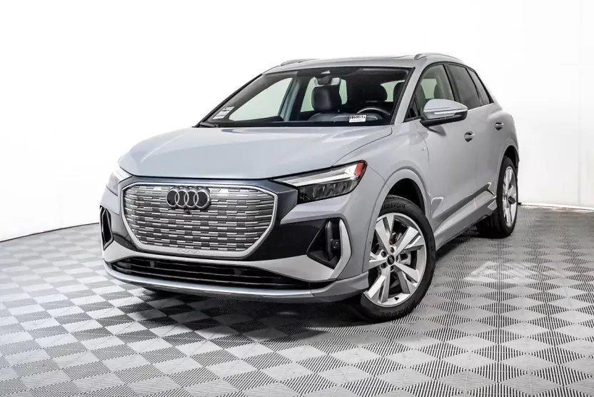 2023 Audi Q4 50 E-tron Premium Plus photo 1