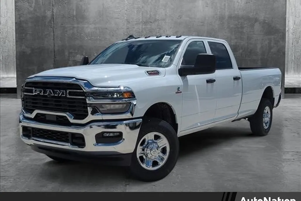 2025 Ram 2500 Tradesman photo 1