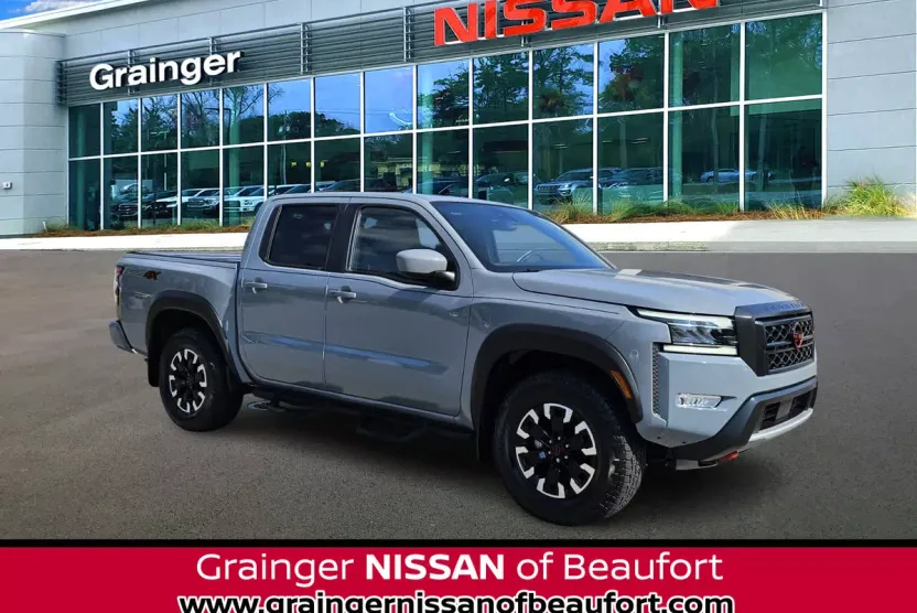 2024 Nissan Frontier PRO-4X photo 1