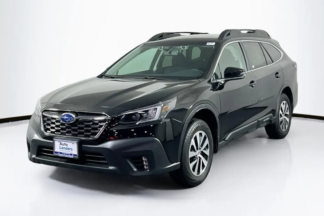 2022 Subaru Outback Premium photo 1
