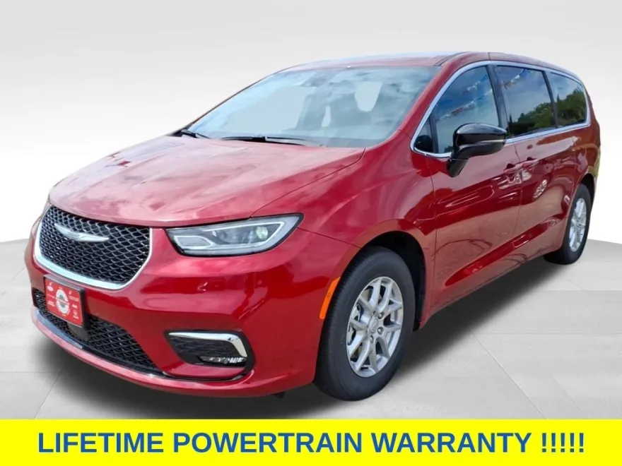 2026 Chrysler Pacifica photo 1