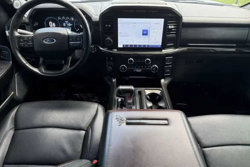 2021 Ford F-150 Lariat photo 1