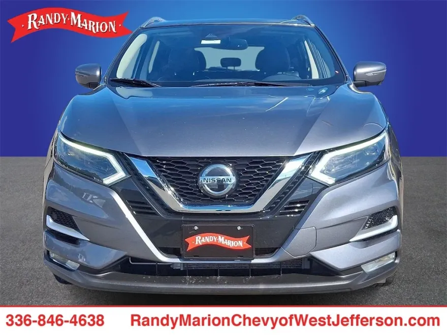 2022 Nissan Rogue Sport SL photo 1