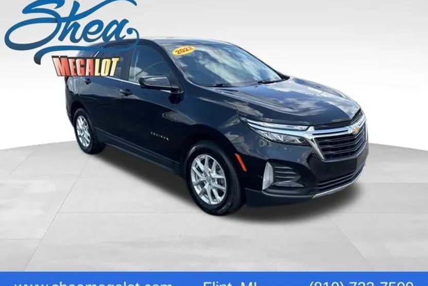 2022 Chevrolet Equinox LT photo 1