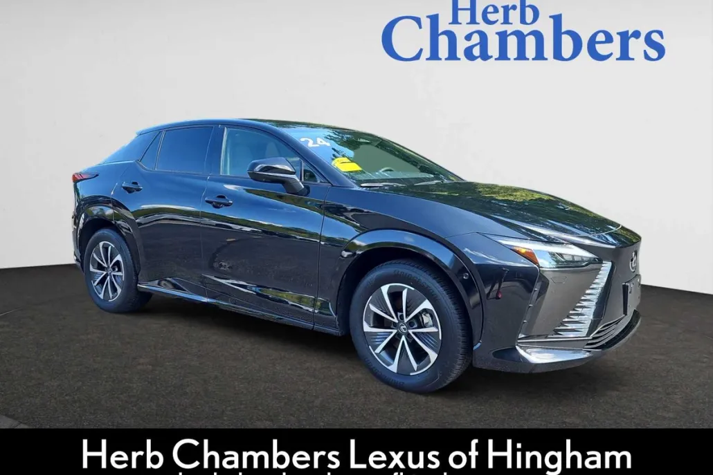 2024 Lexus RZ 450e Premium photo 1