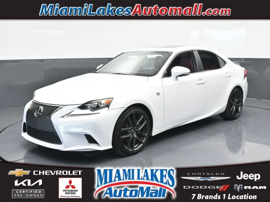 2015 Lexus IS 250 photo 1
