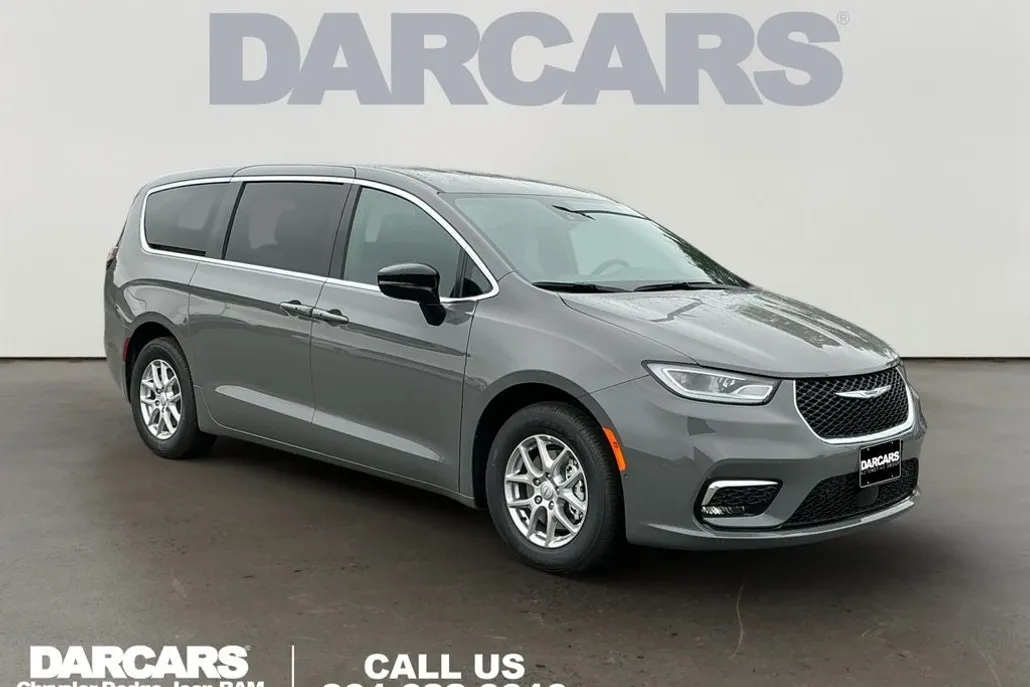 2025 Chrysler Pacifica photo 1