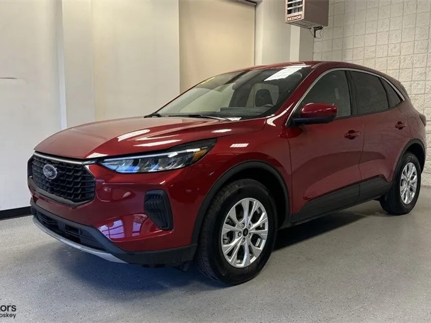 2023 Ford Escape Active photo 1