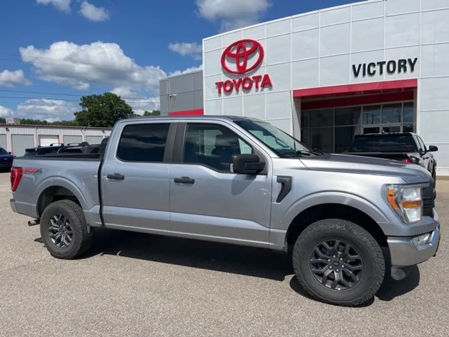 2021 Ford F-150 XL photo 1