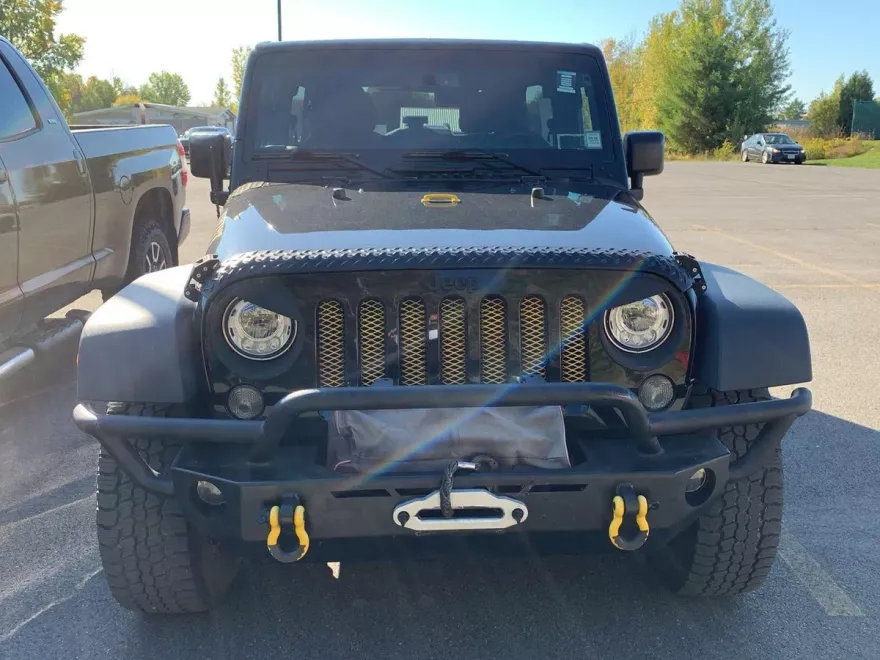 2018 Jeep Wrangler Unlimited Willys Wheeler W photo 1