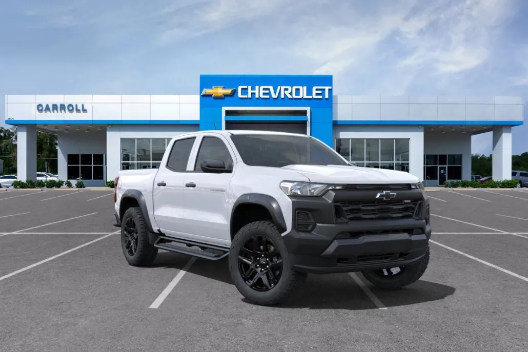 2025 Chevrolet Colorado Trail Boss photo 1