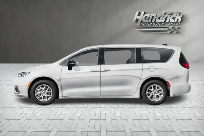 2026 Chrysler Pacifica Pinnacle photo 1