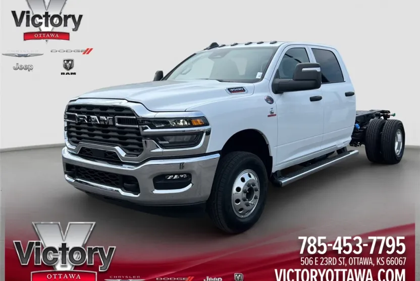 2025 Ram 3500 Tradesman photo 1