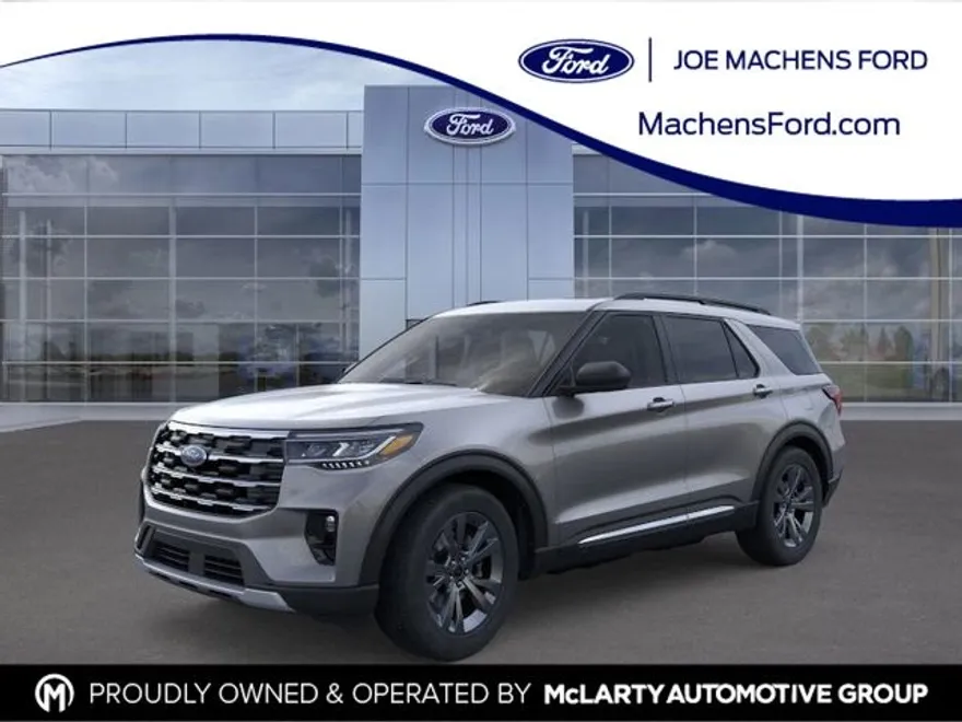 2025 Ford Explorer photo 1