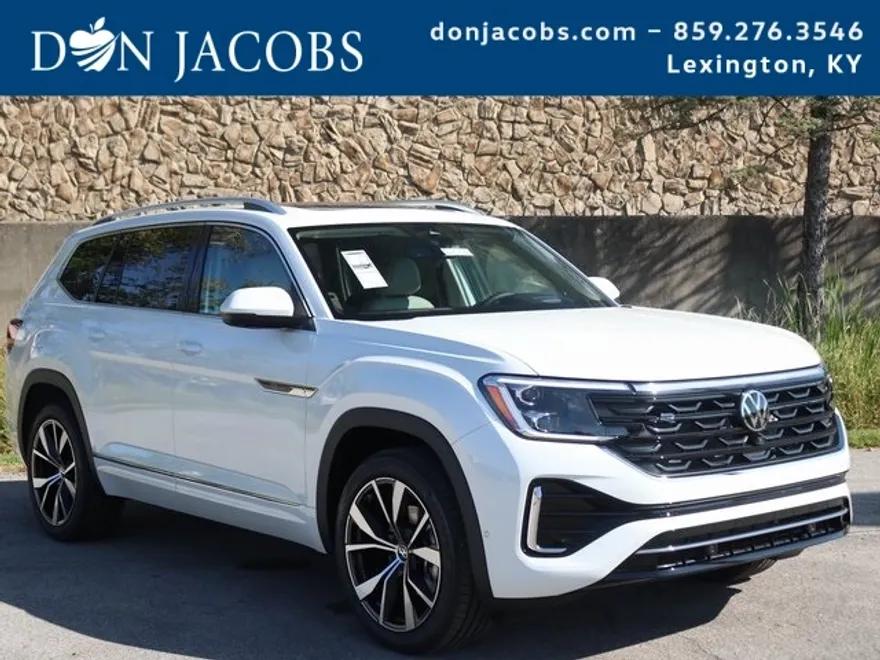 2026 Volkswagen Atlas SEL Premium R-Line photo 1