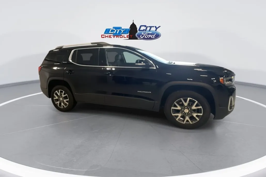 2023 Gmc Acadia SLE photo 1