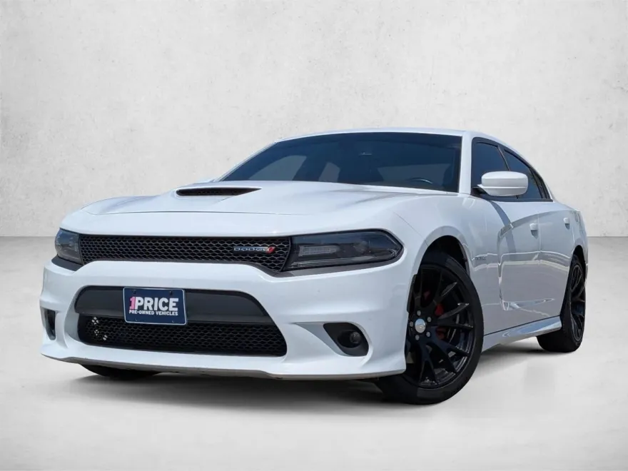 2021 Dodge Charger R/T photo 1