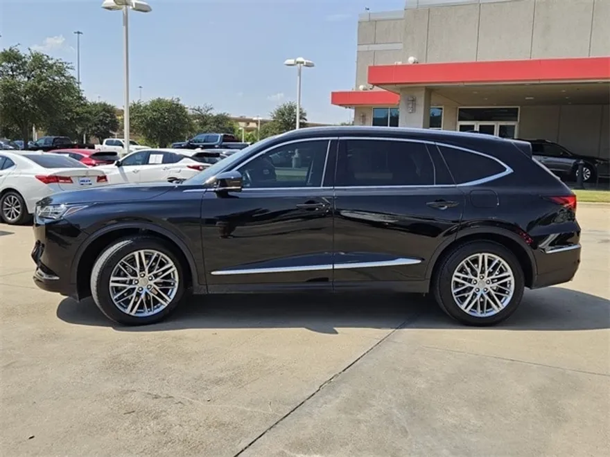 2023 Acura MDX SH-AWD Advance photo 1