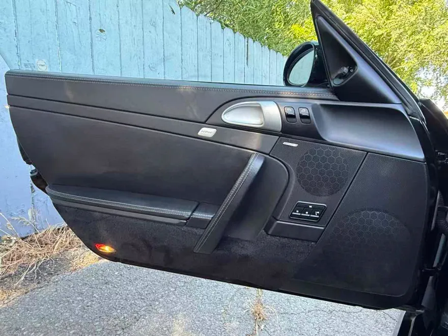2005 Porsche 911 S photo 14