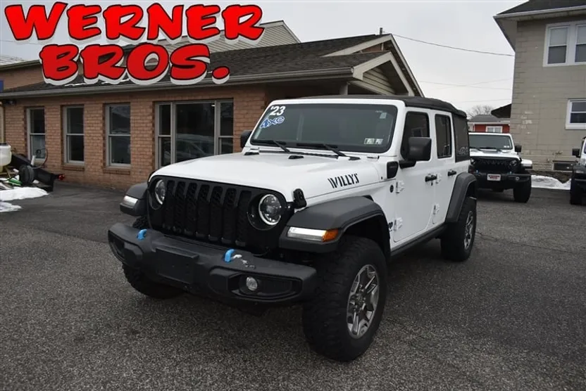 2023 Jeep Wrangler Unlimited Sahara 4xe photo 1