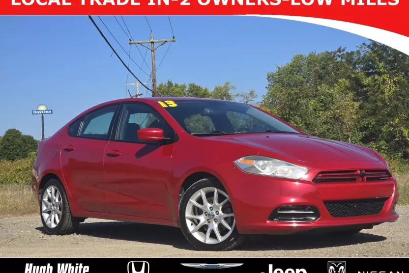 2013 Dodge Dart SXT photo 1