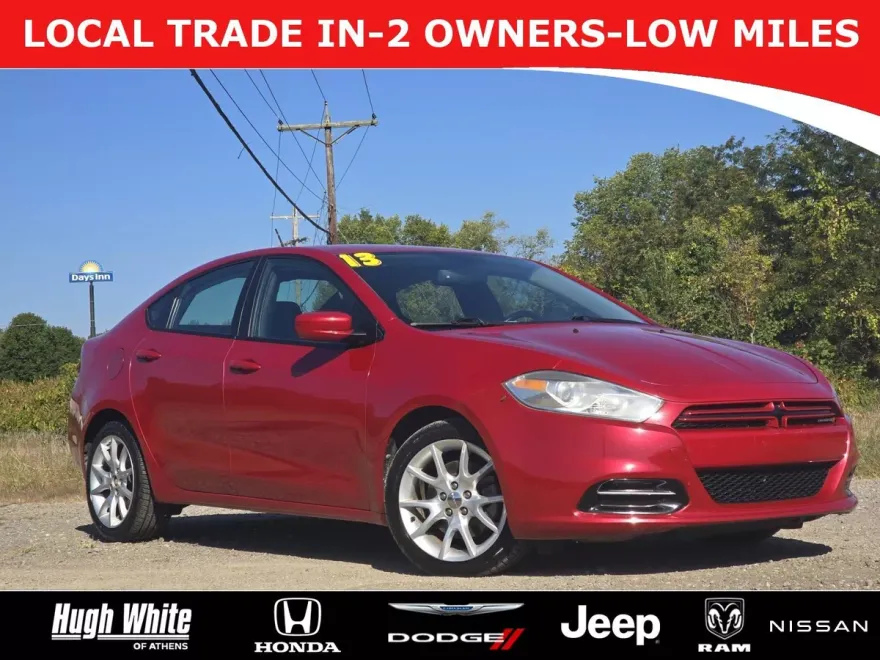 2013 Dodge Dart SXT photo 1