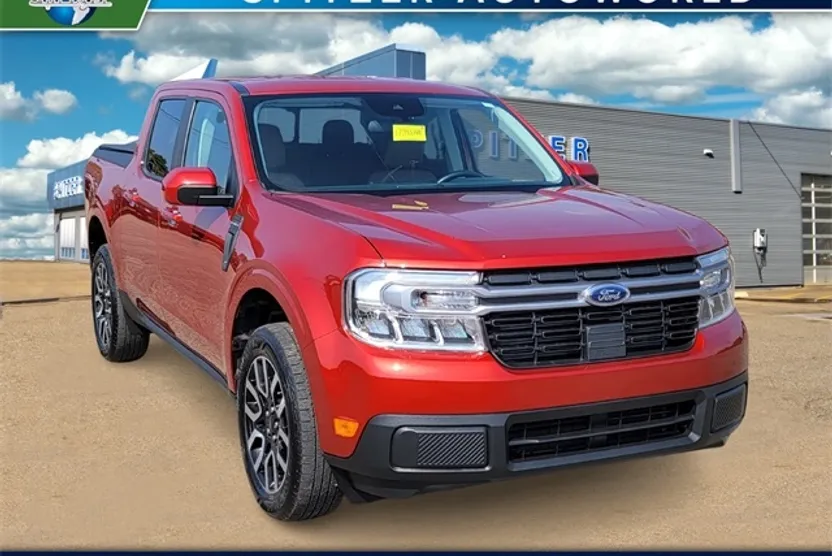 2022 Ford Maverick Lariat photo 1