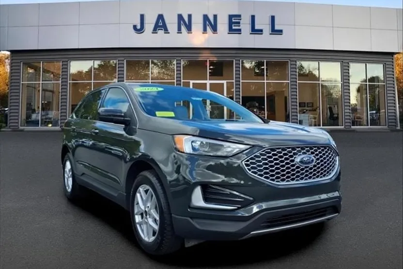 2024 Ford Edge SEL photo 1
