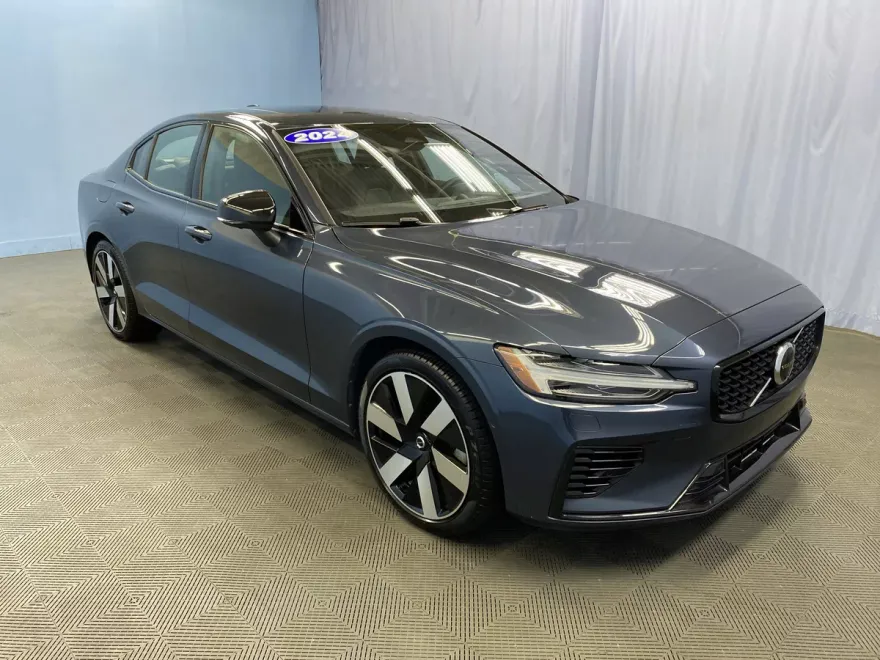2024 Volvo S60 Recharge Ultimate photo 1